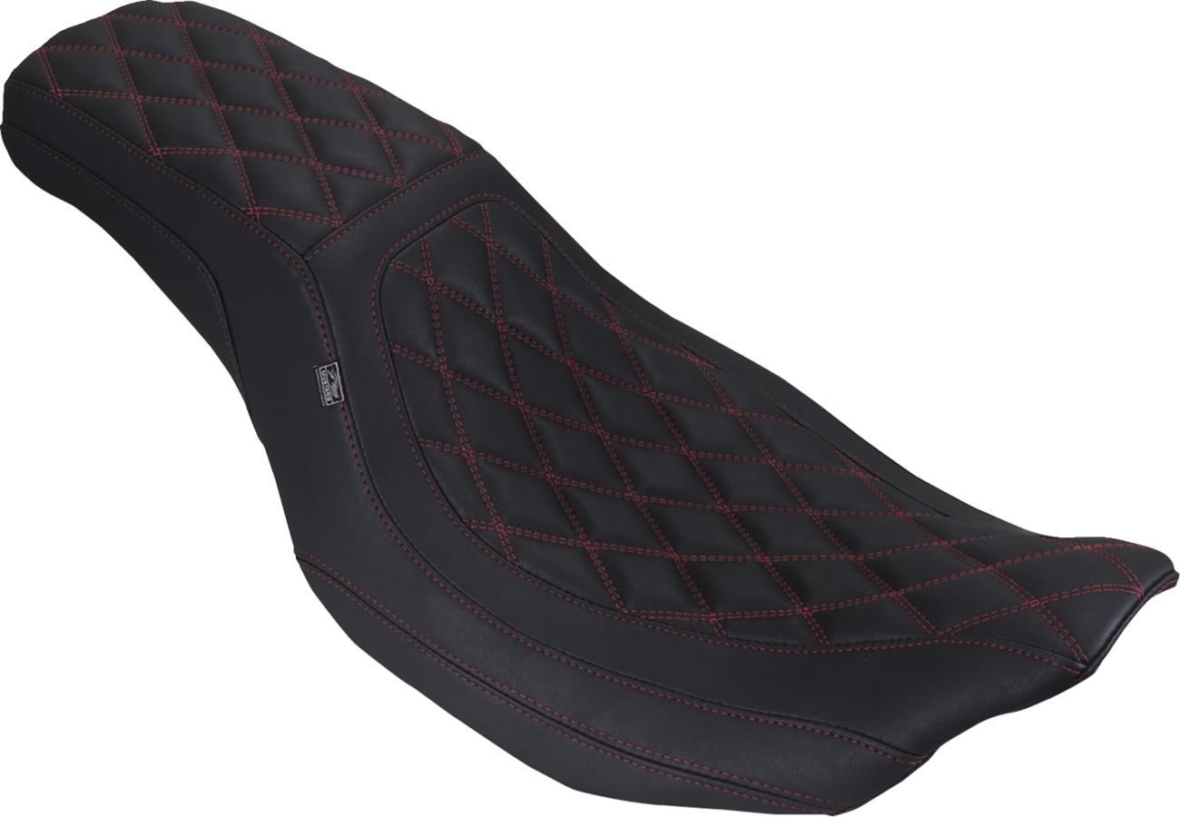 MUSTANG Low Squareback Seat - Double Diamond - Dark Cherry Stitch - FLH/FLT '23-'26 88514DC