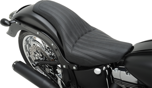SADDLEMEN Knuckle 2-Up Seat - Ribbed - Black 806-12-047K