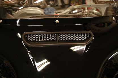 KLOCK WERKS Fairing Vent Screen - Honeycomb - Chrome – FLHT/FLHX KWS-01-0003