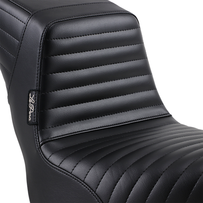 LE PERA Kickflip Seat - Pleated - Black - Softail '18-'23 LYF-590PT