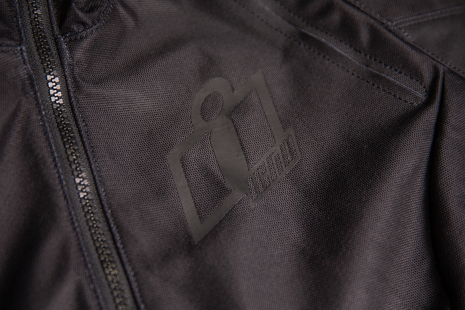 ICON Women's Airform™ Jacket - Black - Large 2822-1402