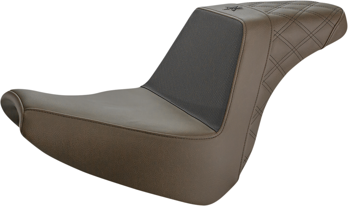 SADDLEMEN Unknown Industries Seat - Front Carbon Fiber/Black Gripper Lumbar/Rear Lattice Stitch - FXBR '18-'20 UN18-31-173BR