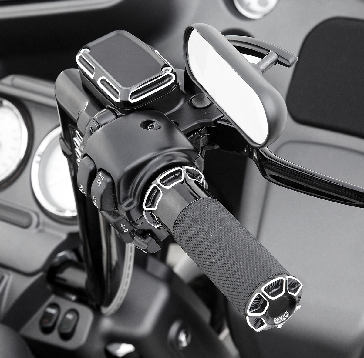 ARLEN NESS Beveled Grips - Cable - Black 07-331