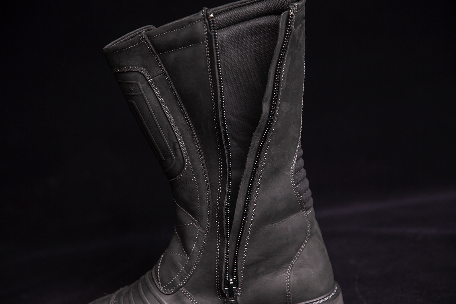 ICON Elsinore 2™ CE Boots - Black - Size 8.5 3403-1210