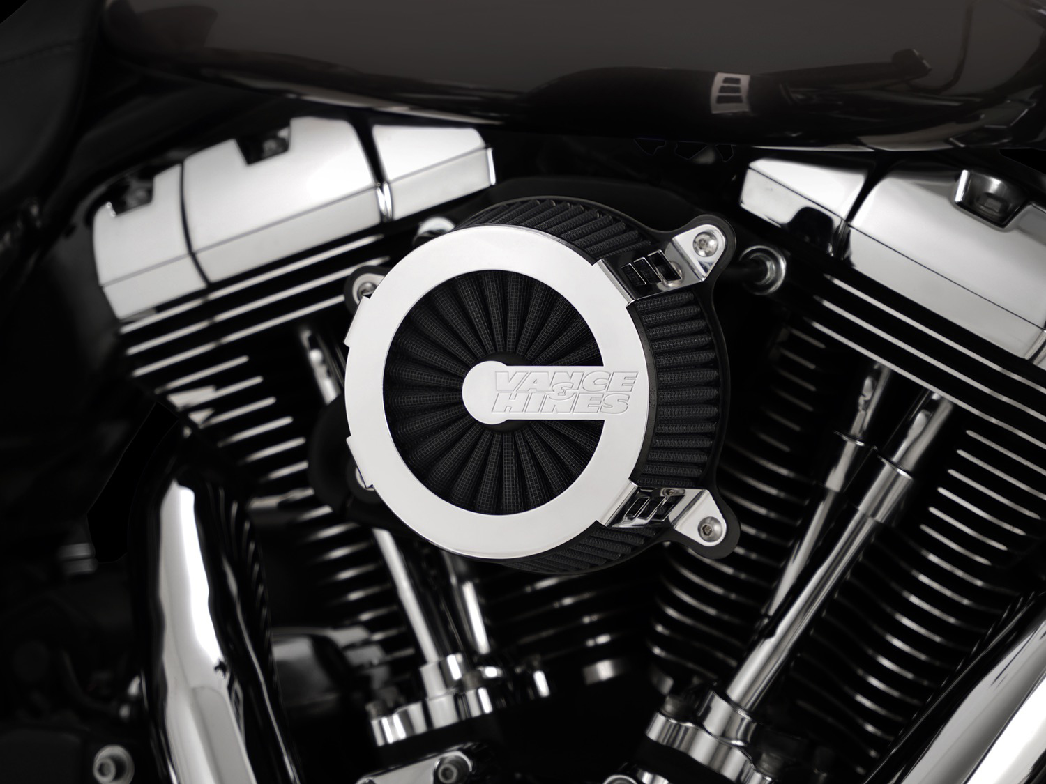 VANCE & HINES VO2 Cage Fighter Air Intake Kit - Chrome 70355