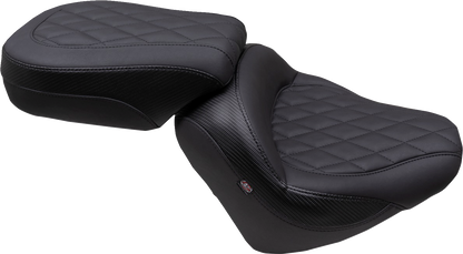 MUSTANG Solo Touring Seat - w/o Driver Backrest - Black - Diamond Stitch - Chief '22-'23 88203