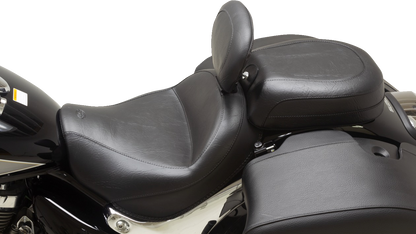 MUSTANG Recessed Wide Touring Seat - Passenger - Black w/o Studs - C90T '15-'19 89207