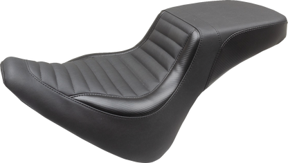 MUSTANG Squareback Seat - Black - Tuck-n-Roll - Breakout '18-'21 76006