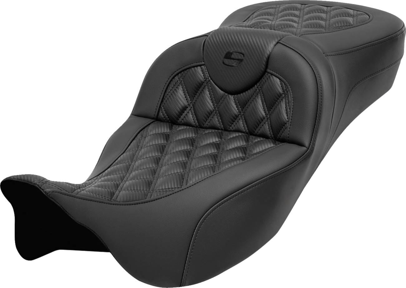SADDLEMEN Roadsofa™ Extended Reach Seat - without Backrest - Lattice Stitch - Carbon Fiber - FL '08-'24 808-07B-20700