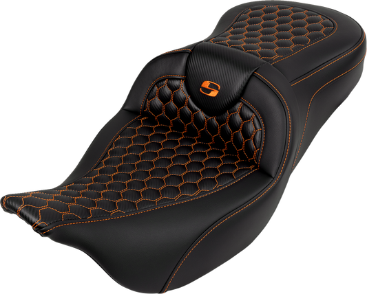 SADDLEMEN RoadSofa™ Seat - Honeycomb - Orange Stitch - without Backrest - FLH/FLT '08-'23 808-07B-18903