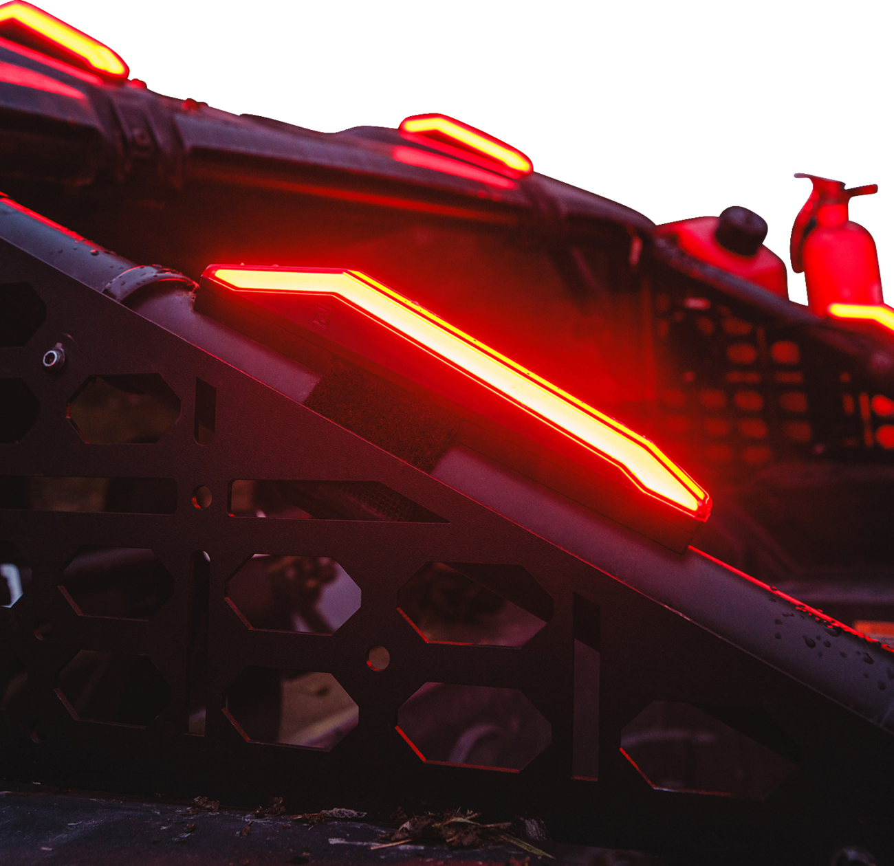 RAVEK Taillight - Red - Polaris RZR Pro XP 64-502