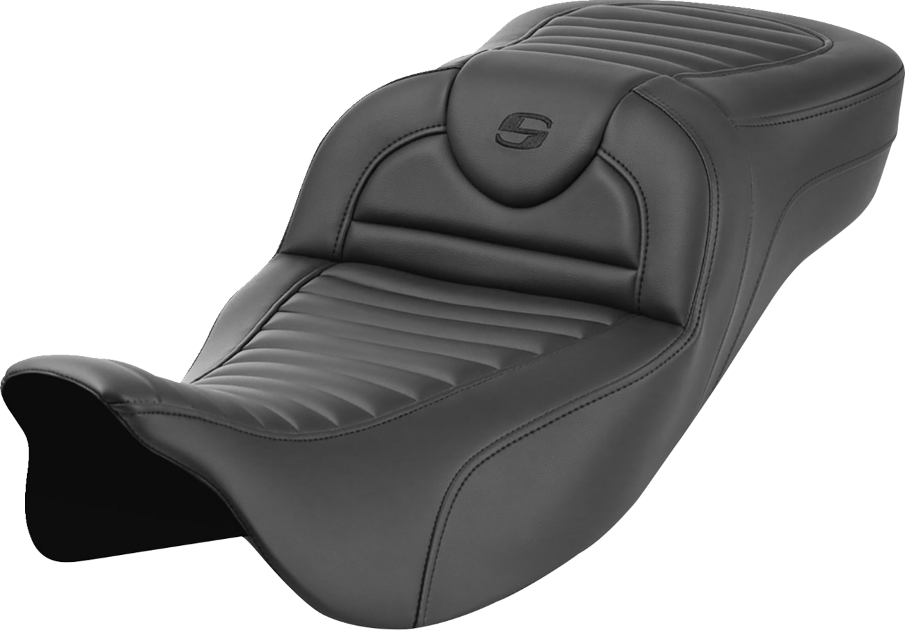 SADDLEMEN Roadsofa™ Extended Reach Seat - without Backrest - Tuck-n-Roll - FL '08-'24 808-07B-20300