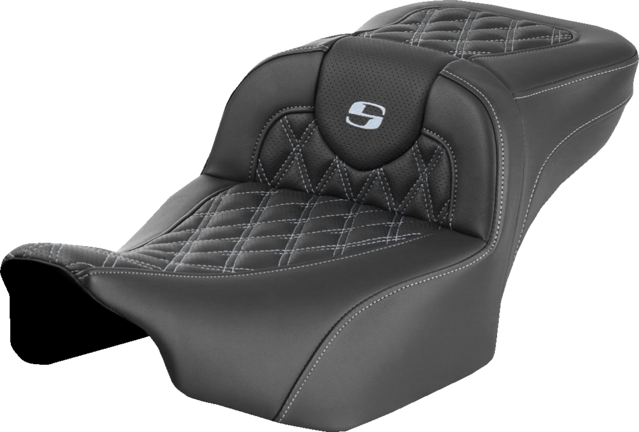 SADDLEMEN Roadsofa™ Extended Reach Seat - without Backrest - Lattice - Silver Stitch - FLTR/FLHX '23-'24 823-07-18405