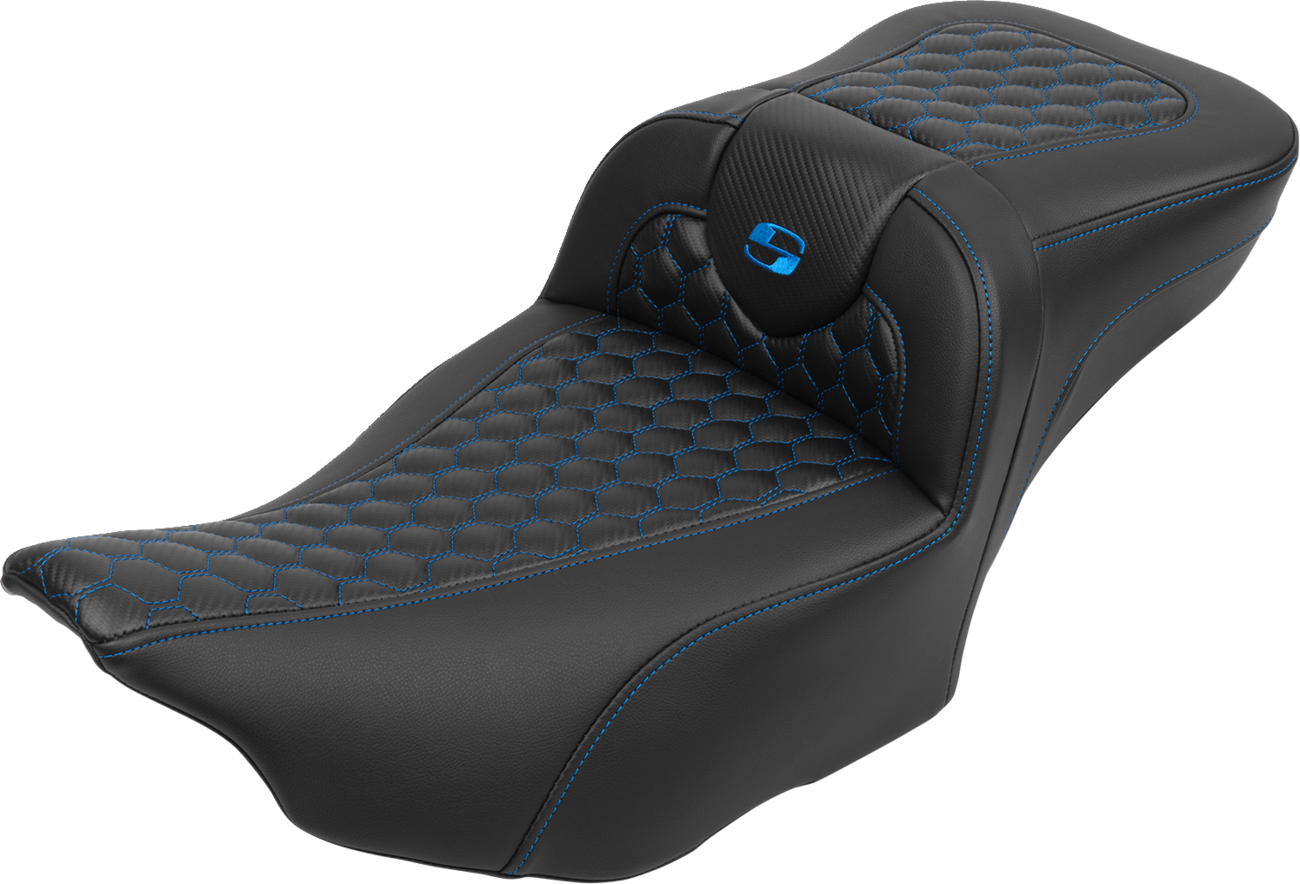 SADDLEMEN Roadsofa™ Extended Reach Seat - with Backrest - Honeycomb - Blue Stitch - FLTR/FLHX '23-'24 823-07-190B1