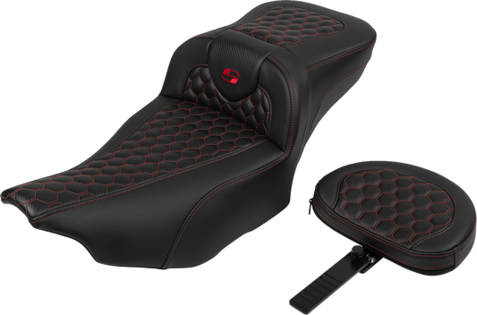 SADDLEMEN Roadsofa™ Extended Reach Seat - with Backrest - Honeycomb - Red Stitch - FLTR/FLHX '23-'24 823-07-190B4