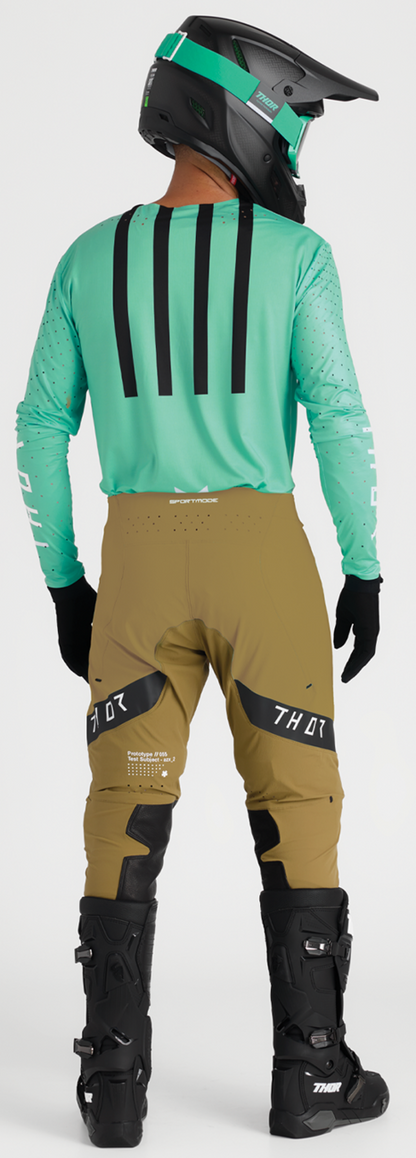 THOR Launchmode Gloves - Black - Medium 3330-8190