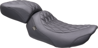 MUSTANG Wide Tripper™ Seat - Solo - Black Stitching - FLT/FLH '23-'25 89503