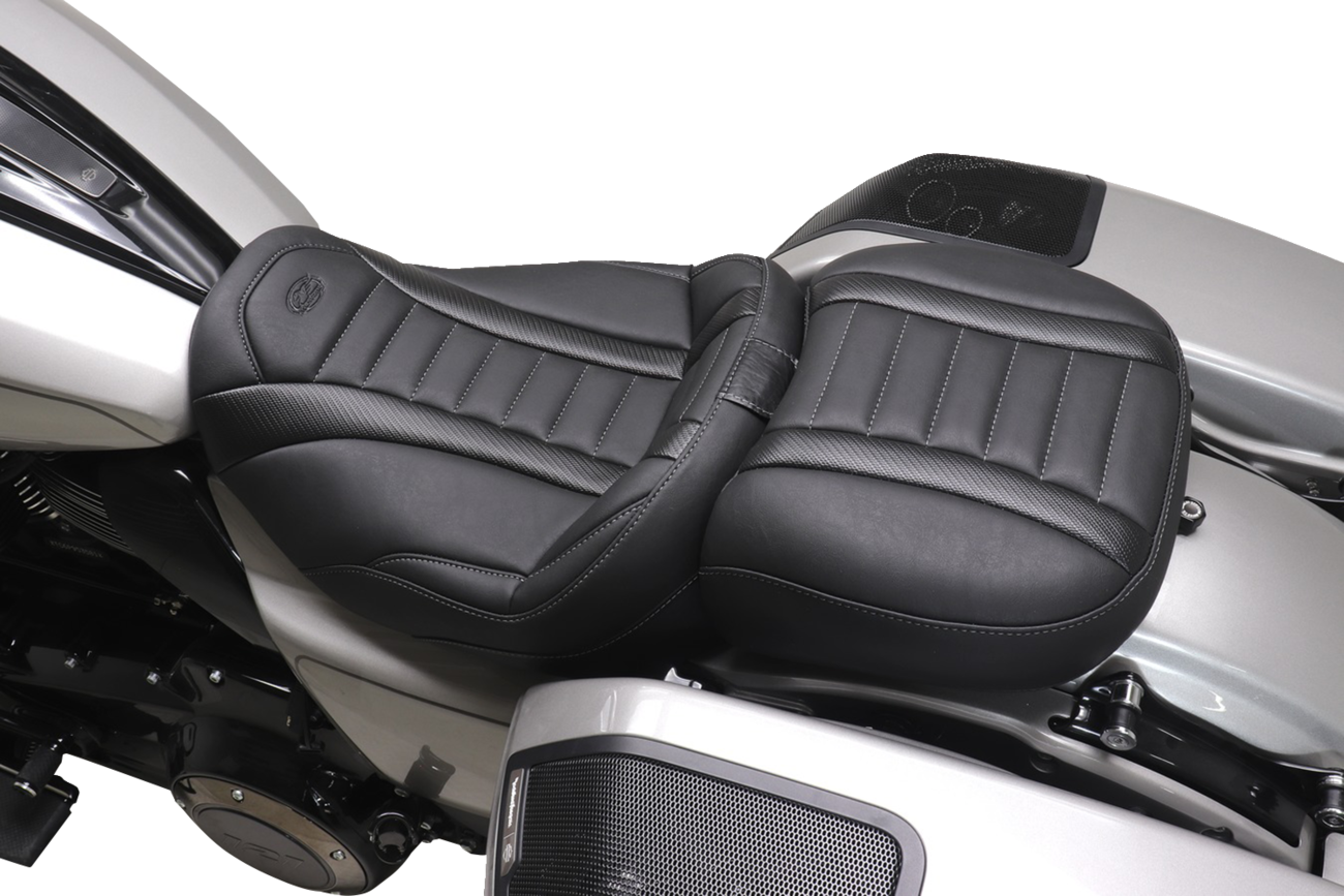 MUSTANG Deluxe Passenger Seat - Wide - Gunmetal Stitch - FLT/FLH '23-'25 88420GM