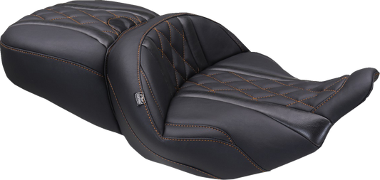 MUSTANG Deluxe One-Piece, 2-Up Seat - Diamond - Mandarin Orange Stitch - FLT/FLH '23-'25 89411MO