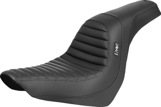 SADDLEMEN Thrashin ' Pro Series Seat - Tuck-n-Roll - FXLR/FLSB '18-'25 TS81829T