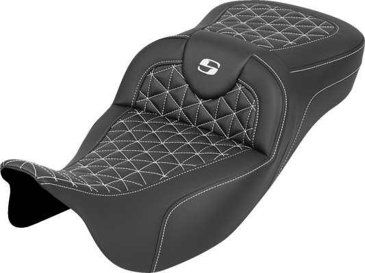 SADDLEMEN RoadSofa™ Tri Gripper Seat - Extended Reach - White Stitch - w/o Backrest - FLH/FLT '08-'25 808-07B-21106