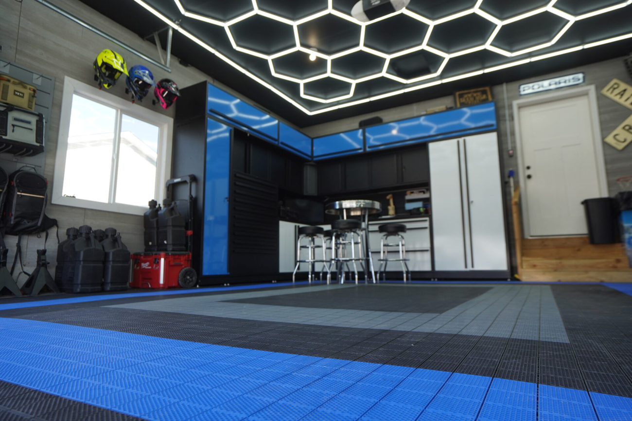 CALIBER ProTech Flooring - Smooth - Blue - 24 Piece 13612-4