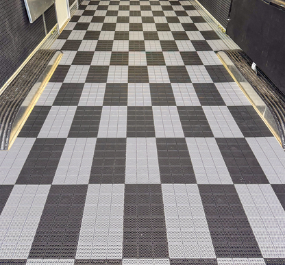 CALIBER ProTech Flooring - Smooth - Light Gray - 24 Piece 13612-10