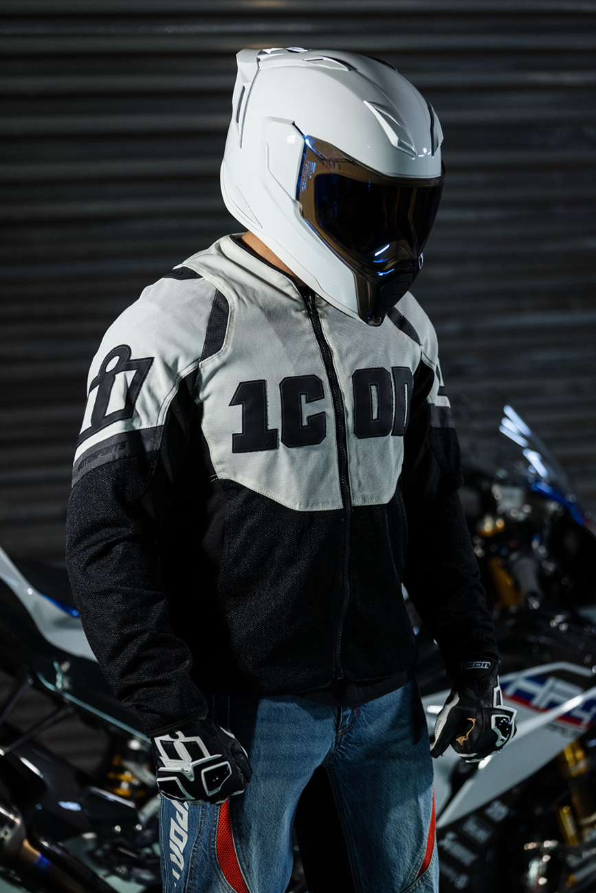ICON Ultraflite™ Helmet - Solid - MIPS® - Gloss White - 3XL 0101-19285