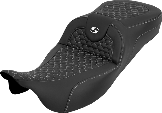 SADDLEMEN Extended Reach RoadSofa™ Seat - Dragon Scale - w/o Backrest - White Stitch - FLH/FLT '08-'25 808-07B-20906