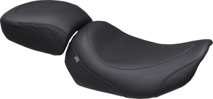 MUSTANG Wide Tripper™ Solo Seat - No Backrest Receiver - Black Stitch - FLT/FLH '23-'26 88603