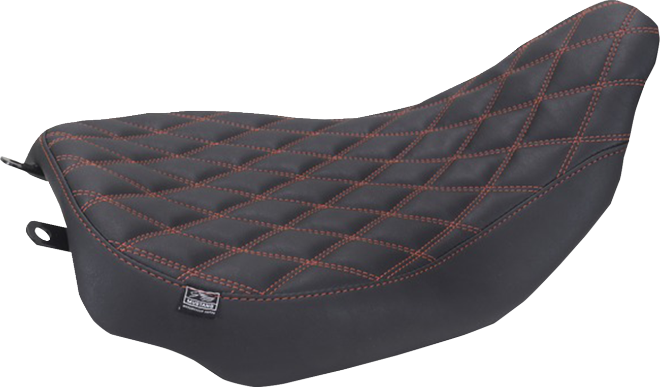 MUSTANG Runaround™ Solo Seat - Double Diamond - American Beauty Stitch - FLT/FLH '23-'26 88020AB