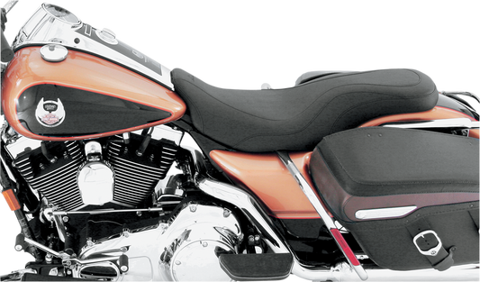 MUSTANG Day Tripper Seat - FLH/FLT '08-'25 76025