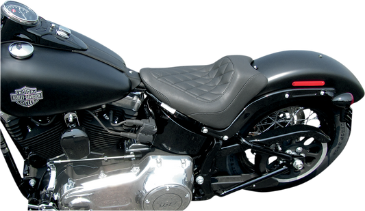 MUSTANG Seat - Wide Tripper™ Solo - without Backrest - Diamond - Black 76762