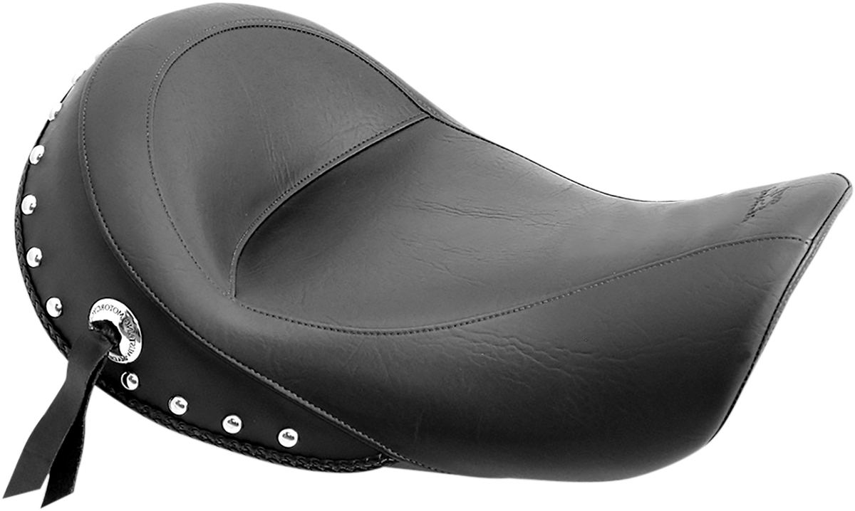 MUSTANG Studded Solo Seat - FXD '04-'05 75271