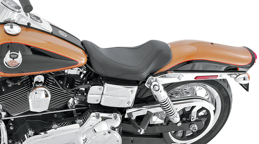 MUSTANG Tripper™ Solo Seat - FXD 76582